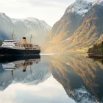 Croisiere dans le Naeroyfjord en Norvege